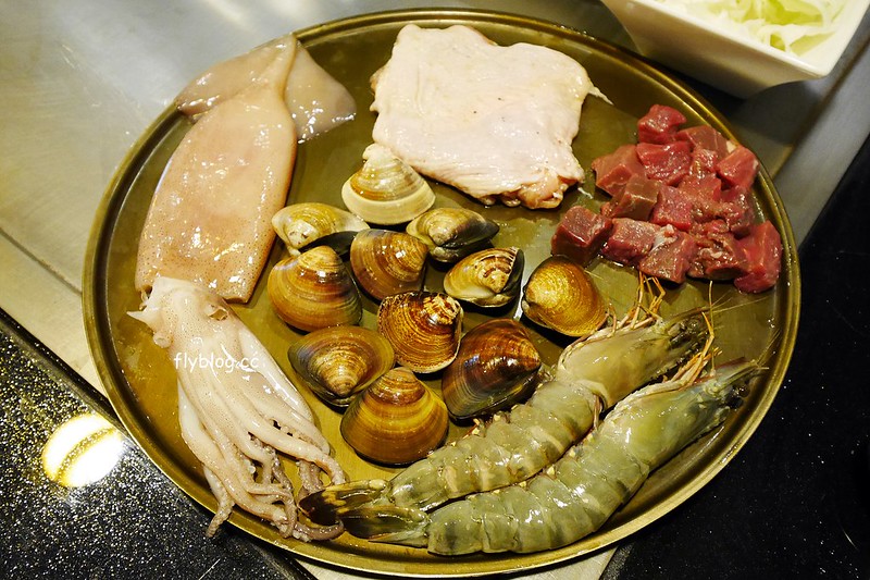 JD川味鐵板燒┃台中西區美食：海港直送新鮮魚貨，雙人套餐$599元，CP值超高的平價鐵板燒，文末抽出三份免費二姨太套餐 @飛天璇的口袋