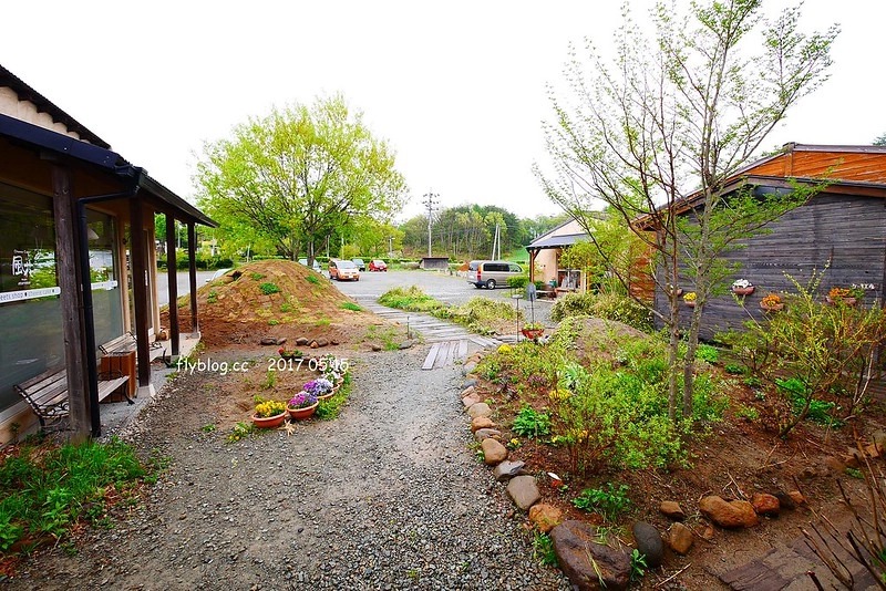 福島五天四夜自駕┃風花起司蛋糕工房(チーズケーキ工房・カフェ風花) ：雨後意外的下午茶，巧遇人氣NO.1的起司蛋糕，二本松市鄰近岳溫泉、豬苗代湖和五色沼湖 @飛天璇的口袋