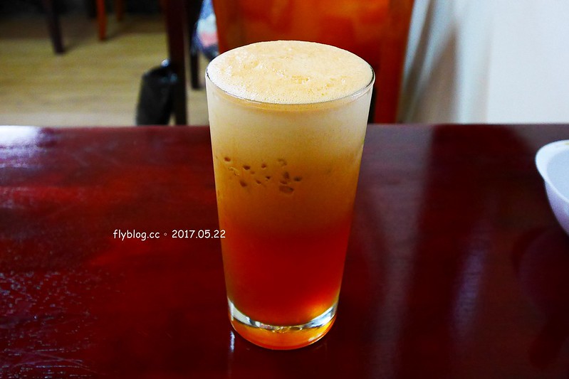 一德洋樓．台中市歷史建築林懋陽故居┃台中北屯美食：百年古蹟再造，結合一德藝文茶館、禧院喜餅、羅布森書蟲房冊惦、布朗尼甜點，未來還會有兒童沙坑和遊戲區 @飛天璇的口袋