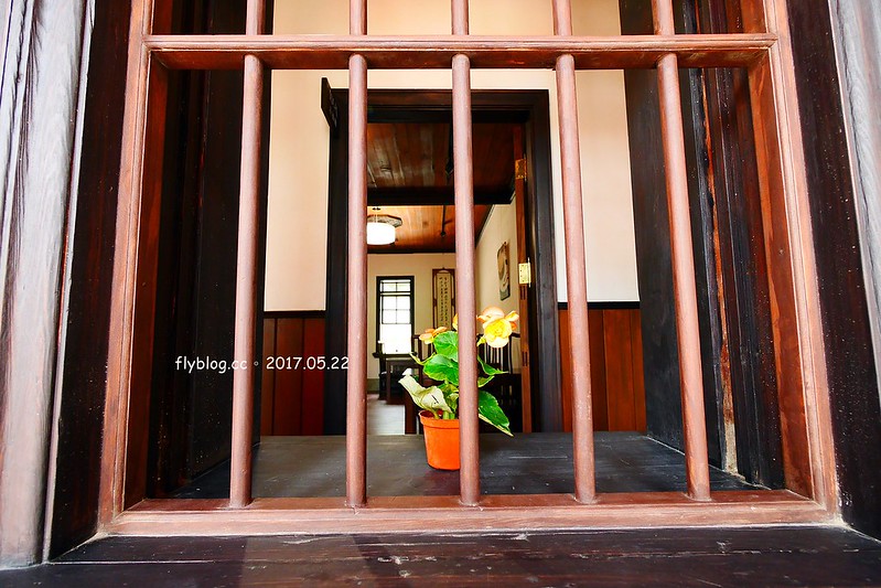 一德洋樓．台中市歷史建築林懋陽故居┃台中北屯美食：百年古蹟再造，結合一德藝文茶館、禧院喜餅、羅布森書蟲房冊惦、布朗尼甜點，未來還會有兒童沙坑和遊戲區 @飛天璇的口袋