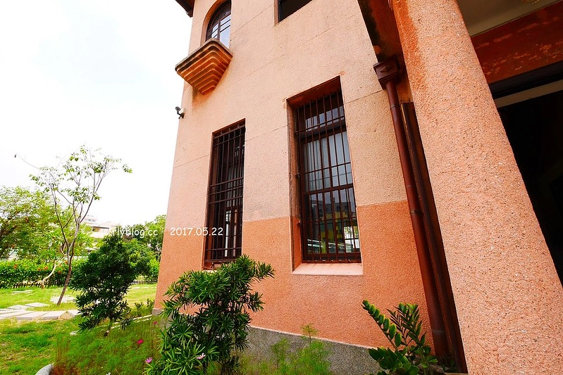 一德洋樓．台中市歷史建築林懋陽故居┃台中北屯美食：百年古蹟再造，結合一德藝文茶館、禧院喜餅、羅布森書蟲房冊惦、布朗尼甜點，未來還會有兒童沙坑和遊戲區 @飛天璇的口袋