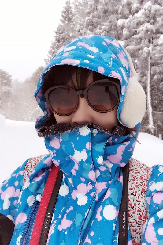 Fairy Land金山滑雪場┃福島旅遊景點：搭乘雪地纜車體驗，還有初階版的雪上甜甜圈、雪鞦和雪盆&hellip;等，冬季到奧會津就是要滑雪 @飛天璇的口袋