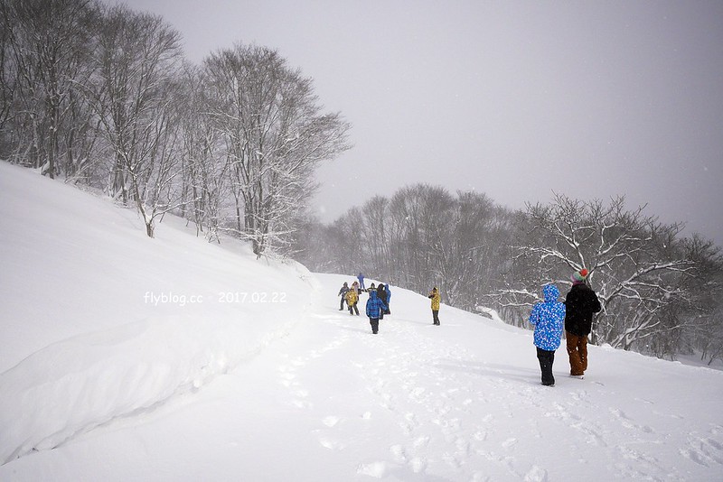 Fairy Land金山滑雪場┃福島旅遊景點：搭乘雪地纜車體驗，還有初階版的雪上甜甜圈、雪鞦和雪盆&hellip;等，冬季到奧會津就是要滑雪 @飛天璇的口袋