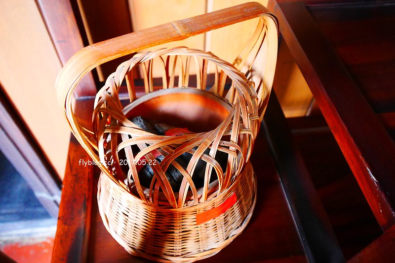 一德洋樓．台中市歷史建築林懋陽故居┃台中北屯美食：百年古蹟再造，結合一德藝文茶館、禧院喜餅、羅布森書蟲房冊惦、布朗尼甜點，未來還會有兒童沙坑和遊戲區 @飛天璇的口袋