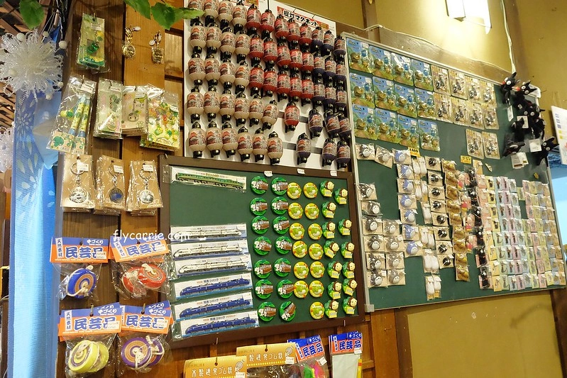 日本大分｜橡實之森 どんぐりの森．龍貓的故鄉由布院，龍貓紀念品專賣店 @飛天璇的口袋