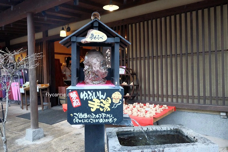日本大分｜由布院一日遊，日本女性票選為最愛的夢幻度假勝地，寧靜美麗的溫泉小鎮森湯之平街道散策 @飛天璇的口袋