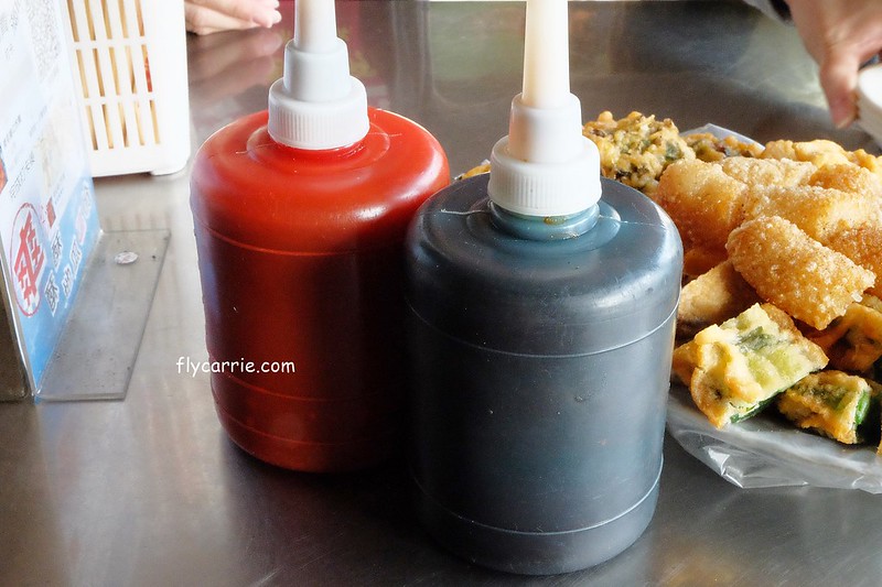 【台中西區】南屯廟口炸粿，大忠福德祠廟前無名炸粿，台灣人必吃的傳統小吃美食，下午3點才開始營業 @飛天璇的口袋