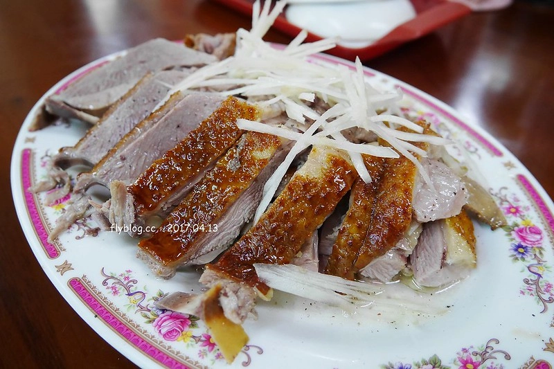 台中中區｜富貴亭當歸鴨麵線．米其林必比登推薦，在地飄香60年的當歸鴨老店 @飛天璇的口袋