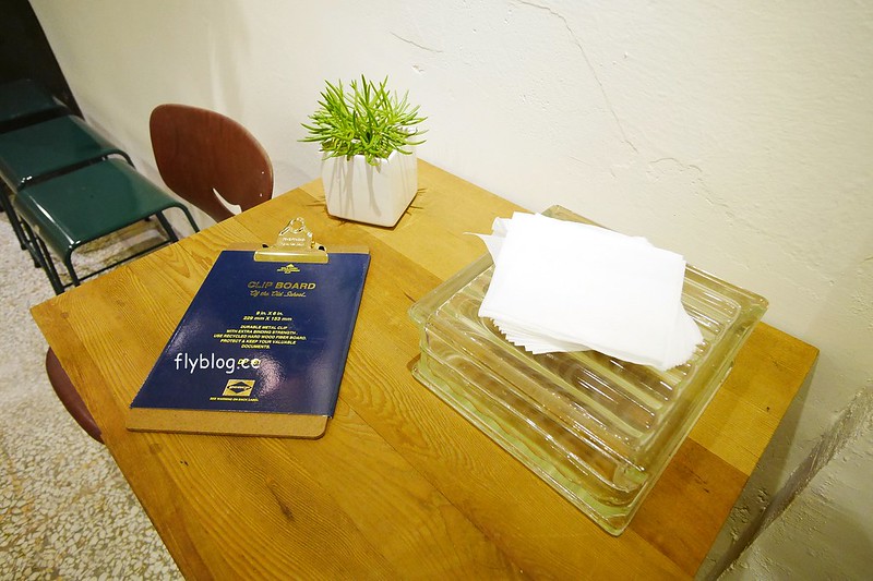 冰田ガリガリ┃台中西區美食：西區巷弄間的老宅冰品店，Instagram台中熱門打卡點，使用小山園的抹茶風味剉冰 @飛天璇的口袋