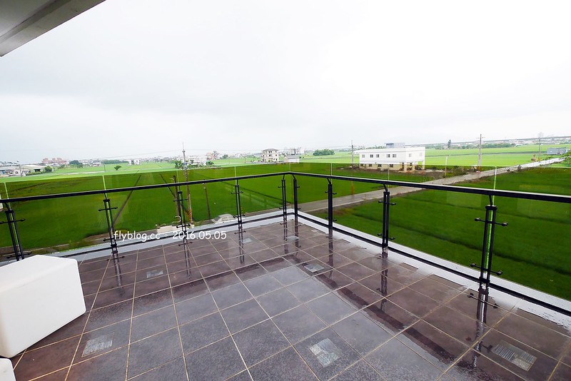 The One樂灣宜蘭頂級Villa泳池民宿┃宜蘭民宿推薦：周杰倫指定渡蜜月的宜蘭民宿，擁有獨立泳池、免費飲料、KTV，適合包棟渡假 @飛天璇的口袋