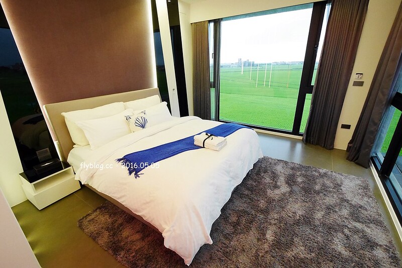 The One樂灣宜蘭頂級Villa泳池民宿┃宜蘭民宿推薦：周杰倫指定渡蜜月的宜蘭民宿，擁有獨立泳池、免費飲料、KTV，適合包棟渡假 @飛天璇的口袋