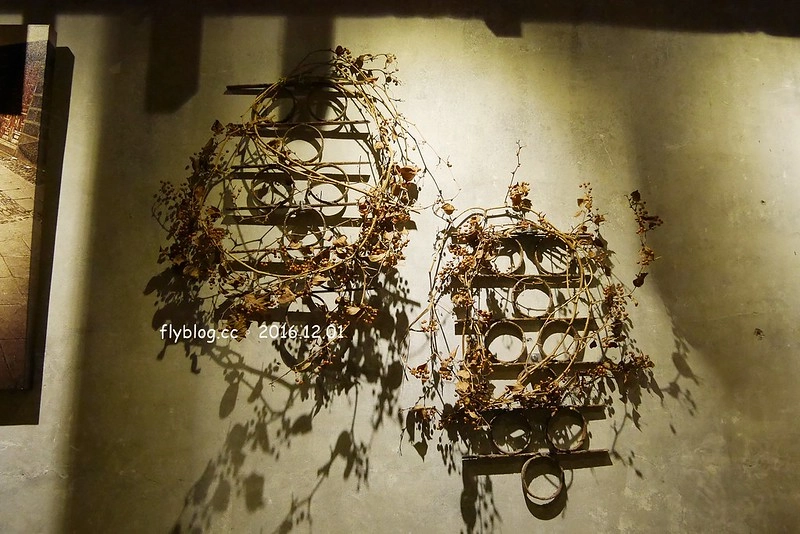 行冊 walkingbook｜大稻埕老屋新生命，融入台灣在地食材的地中海料理，集合客廳、餐廳和書房的設計新概念 @飛天璇的口袋