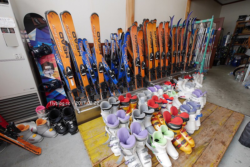 Fairy Land金山滑雪場┃福島旅遊景點：搭乘雪地纜車體驗，還有初階版的雪上甜甜圈、雪鞦和雪盆&hellip;等，冬季到奧會津就是要滑雪 @飛天璇的口袋