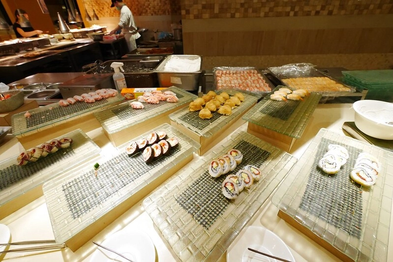 漢來海港百匯吃到飽┃台中西區美食：日本廣島生蠔吃到飽，5/8~6/4限時供應，個人推薦焦糖葡萄柚、新鮮海鮮、主廚甜點 @飛天璇的口袋