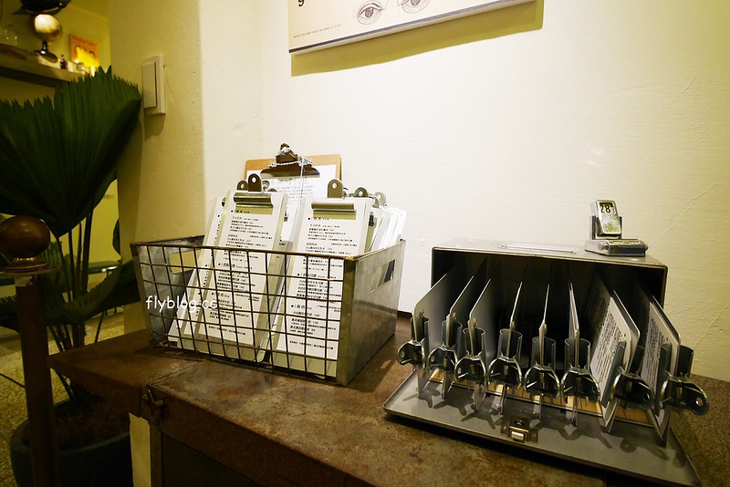 冰田ガリガリ┃台中西區美食：西區巷弄間的老宅冰品店，Instagram台中熱門打卡點，使用小山園的抹茶風味剉冰 @飛天璇的口袋