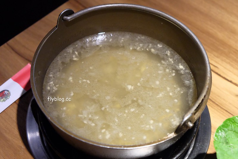 宜蘭湯蒸火鍋｜巨無霸超猛海鮮霸氣上桌，食材新鮮有誠意，宜蘭人推薦必吃火鍋 @飛天璇的口袋