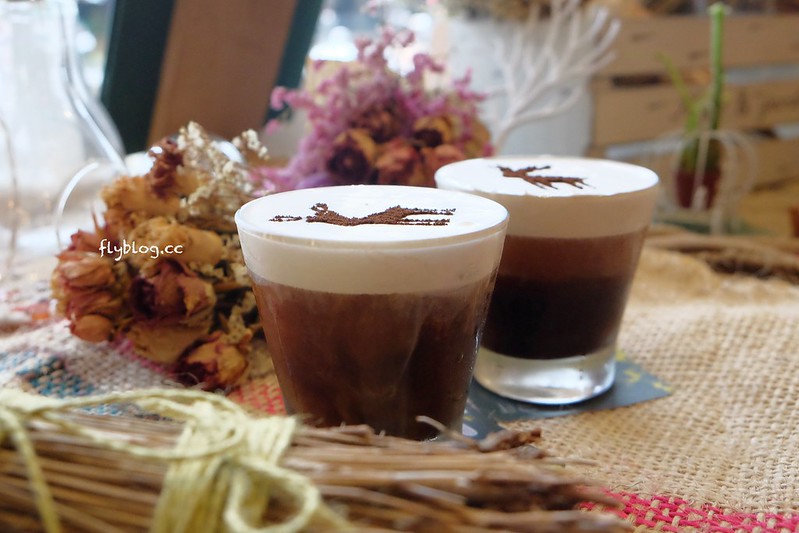 尋鹿咖啡｜結合美食與藝文的咖啡館，雜貨風元素拍照的好地方，鬆餅還是一樣的好吃，也是親子友善餐廳(已歇業) @飛天璇的口袋