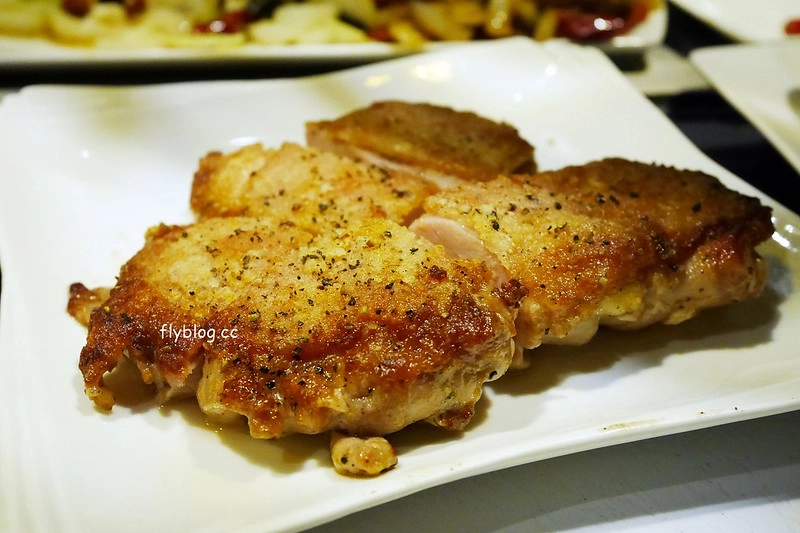 JD川味鐵板燒┃台中西區美食：海港直送新鮮魚貨，雙人套餐$599元，CP值超高的平價鐵板燒，文末抽出三份免費二姨太套餐 @飛天璇的口袋