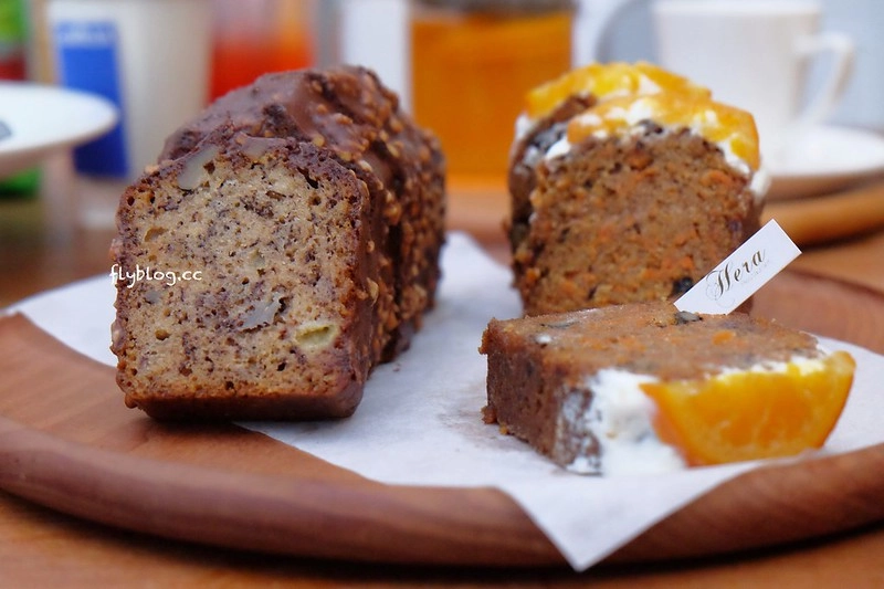 希拉餐廳｜員林老字號義式餐廳，餐點表現不俗，漂亮的落地窗彷彿置身於玻璃屋中用餐，選用Lazazza也讓人留下深刻印象 @飛天璇的口袋