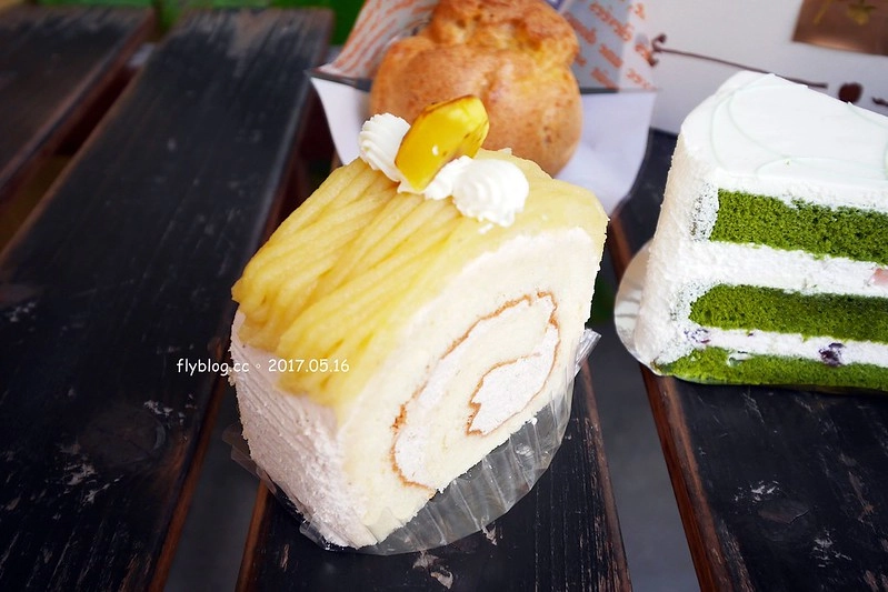 福島五天四夜自駕┃二本松．柏屋のお店：薄皮饅頭名店的二本松老字號和菓子店，營業超過150個年頭，和菓子蛋糕甜點意外的好吃 @飛天璇的口袋