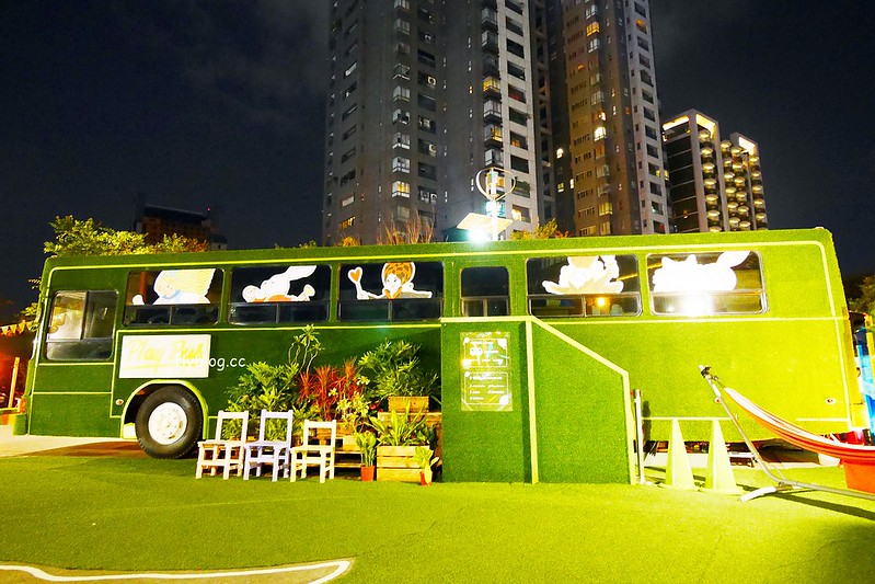 GQ大人的球池┃台中草悟道：世界5大球池台中輪你跳，找回童年的快樂，應該會成為台中IG打卡熱門景點 @飛天璇的口袋