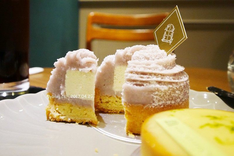 綠廊精品美食．Aux all&eacute;es vertes┃台中西區美食：巷弄間品嚐法式的甜美，台中好吃法式甜點推薦，位於向上市場裡面 @飛天璇的口袋