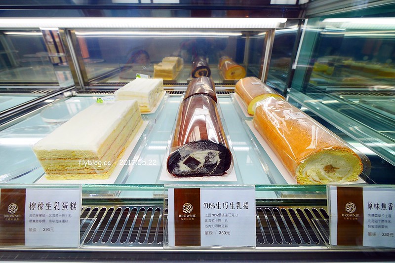 一德洋樓．台中市歷史建築林懋陽故居┃台中北屯美食：百年古蹟再造，結合一德藝文茶館、禧院喜餅、羅布森書蟲房冊惦、布朗尼甜點，未來還會有兒童沙坑和遊戲區 @飛天璇的口袋