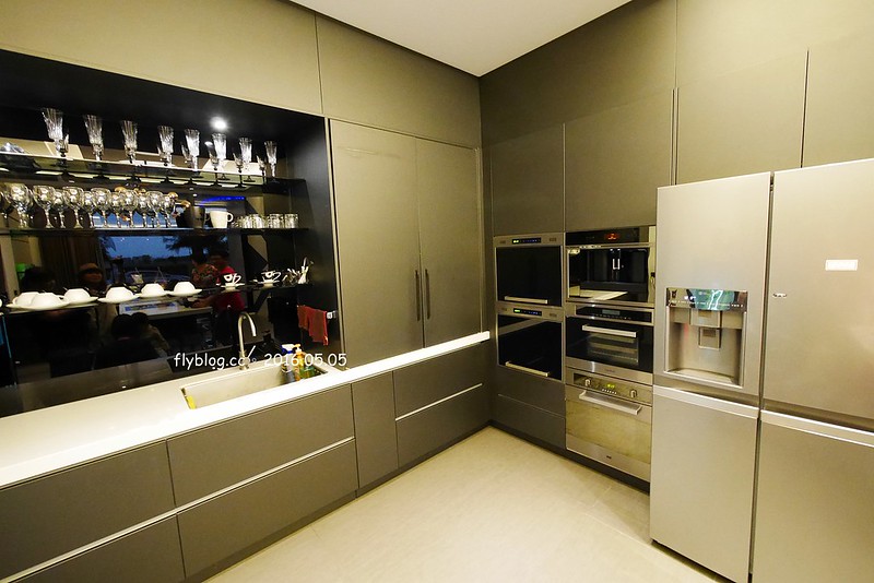 The One樂灣宜蘭頂級Villa泳池民宿┃宜蘭民宿推薦：周杰倫指定渡蜜月的宜蘭民宿，擁有獨立泳池、免費飲料、KTV，適合包棟渡假 @飛天璇的口袋