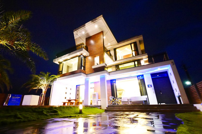 The One樂灣宜蘭頂級Villa泳池民宿┃宜蘭民宿推薦：周杰倫指定渡蜜月的宜蘭民宿，擁有獨立泳池、免費飲料、KTV，適合包棟渡假 @飛天璇的口袋