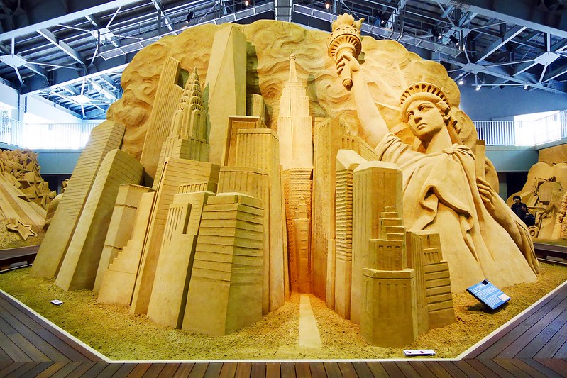 砂之美術館┃鳥取親子自駕遊：2017年最新展覽主題~美國，把簡單的砂變成精美的藝術品，可以和鳥取砂丘排半日遊 @飛天璇的口袋