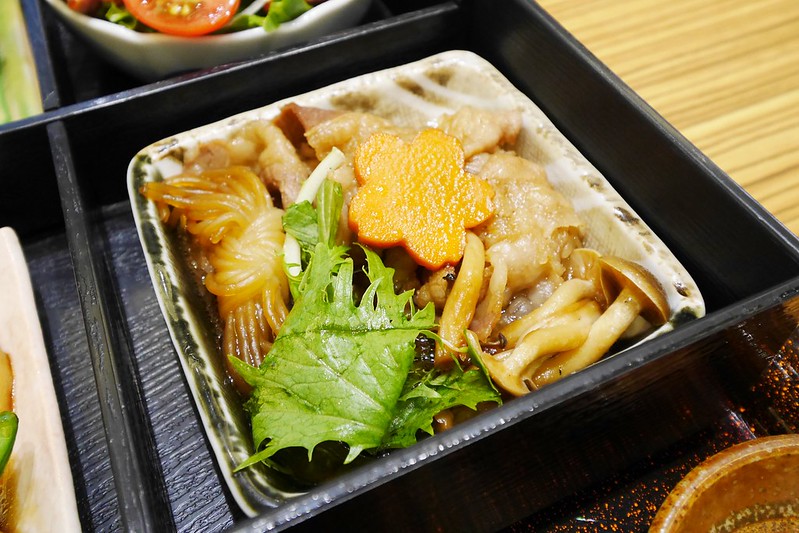 YAYOI．彌生軒┃台中北屯美食：東京知名連鎖店進駐台中，日本直送金芽米飯，餐點好吃選擇性多，崇德路凱福登旁邊 @飛天璇的口袋