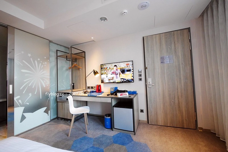 【高雄三民】頭等艙飯店．站前館，高雄兩天一夜小旅行，推薦離高雄火車站最近的頭等艙商務飯店，吃美食、逛街購物都方便 @飛天璇的口袋