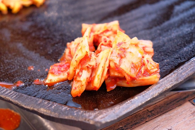 咚咚家韓式豬肉專賣 dondonga┃台中西屯美食：韓國烤肉夢幻組合：西班牙伊比利豬&台東香草豬，鄰近秋紅谷公園 @飛天璇的口袋