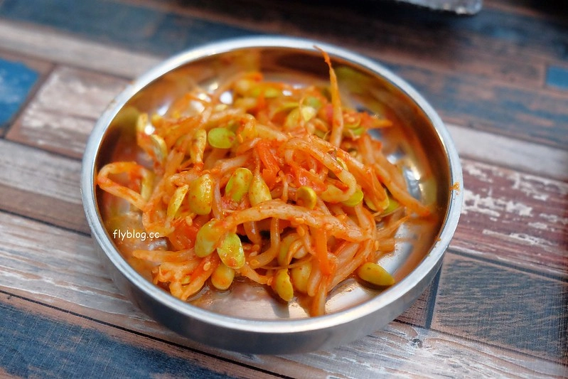 咚咚家韓式豬肉專賣 dondonga┃台中西屯美食：韓國烤肉夢幻組合：西班牙伊比利豬&台東香草豬，鄰近秋紅谷公園 @飛天璇的口袋