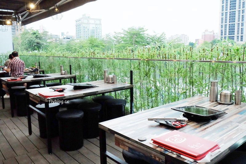 咚咚家韓式豬肉專賣 dondonga┃台中西屯美食：韓國烤肉夢幻組合：西班牙伊比利豬&台東香草豬，鄰近秋紅谷公園 @飛天璇的口袋