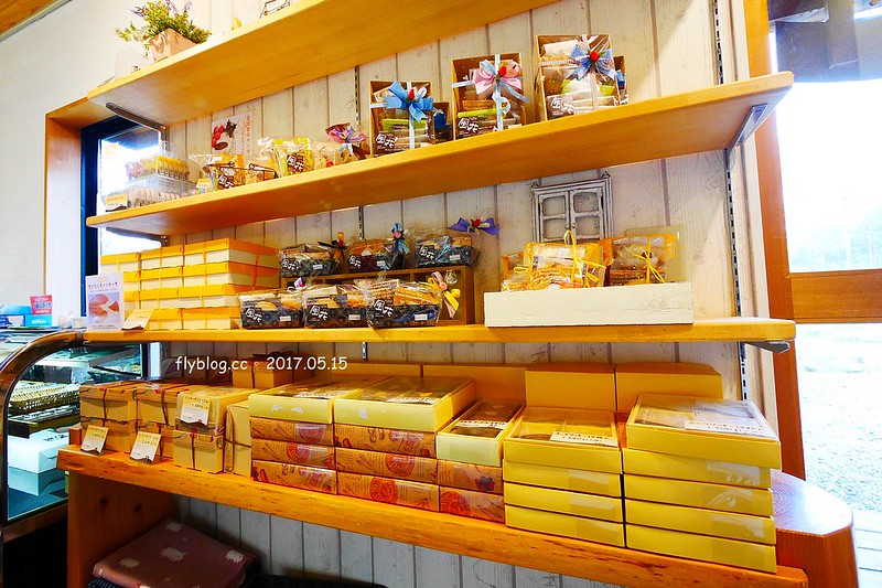 福島五天四夜自駕┃風花起司蛋糕工房(チーズケーキ工房・カフェ風花) ：雨後意外的下午茶，巧遇人氣NO.1的起司蛋糕，二本松市鄰近岳溫泉、豬苗代湖和五色沼湖 @飛天璇的口袋