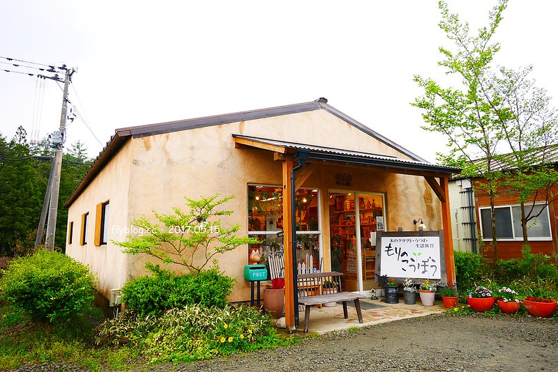 福島五天四夜自駕┃風花起司蛋糕工房(チーズケーキ工房・カフェ風花) ：雨後意外的下午茶，巧遇人氣NO.1的起司蛋糕，二本松市鄰近岳溫泉、豬苗代湖和五色沼湖 @飛天璇的口袋