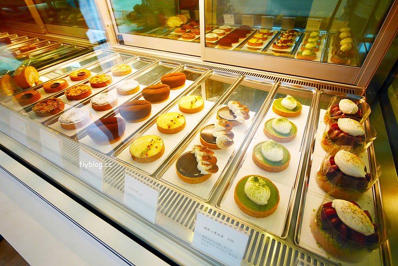 葉食甜點工作室．P&acirc;tisserie YEHZ：比想像中還出色的塔類專賣店，推薦抹茶塔帶有瀨祭清酒香氣，味道迷人帶有層次感 @飛天璇的口袋