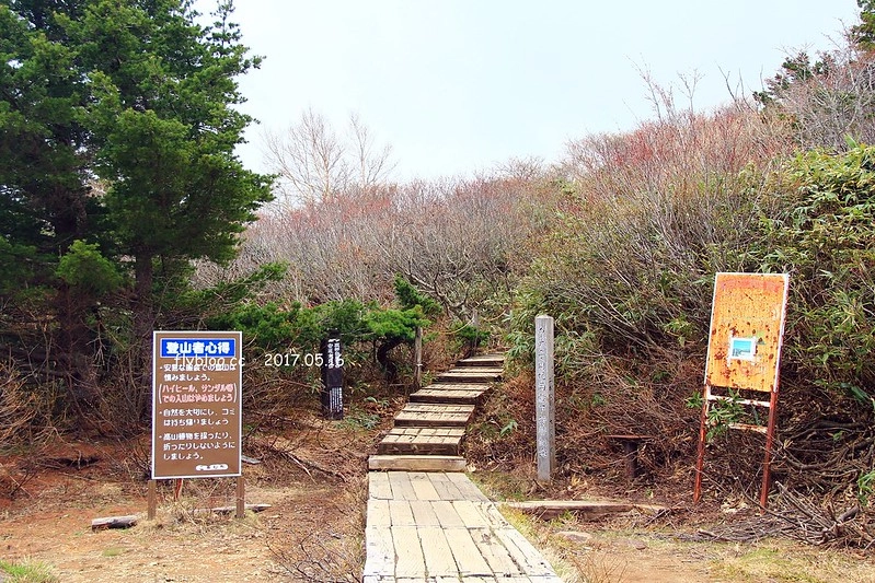福島五天四夜自駕┃安達太良山：搭乘纜車欣賞日本百座名山，5/13~6/4期間長達1500公尺的百萬登海，春綠、秋楓、冬雪&hellip;一年四季不同美景 @飛天璇的口袋