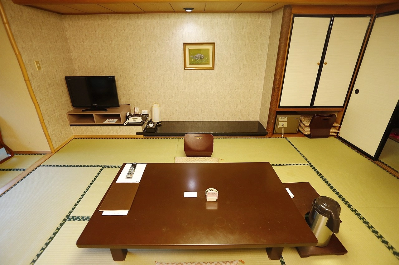 日本福島｜大川莊溫泉飯店 Ookawaso．99%還原鬼滅之刃場景，會津蘆之牧溫泉享受青山綠水環抱 @飛天璇的口袋