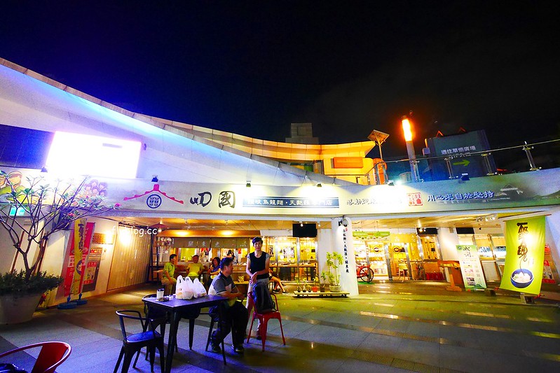 GQ大人的球池┃台中草悟道：世界5大球池台中輪你跳，找回童年的快樂，應該會成為台中IG打卡熱門景點 @飛天璇的口袋