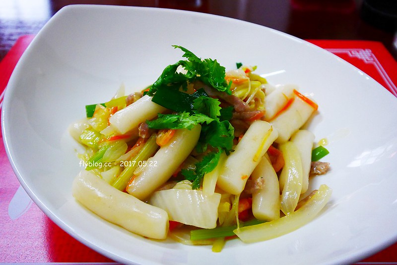 一德洋樓．台中市歷史建築林懋陽故居┃台中北屯美食：百年古蹟再造，結合一德藝文茶館、禧院喜餅、羅布森書蟲房冊惦、布朗尼甜點，未來還會有兒童沙坑和遊戲區 @飛天璇的口袋