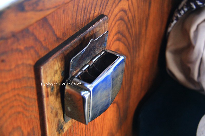 【日本靜岡】大井川鐵道~新金谷站搭乘復古懷舊SL號蒸氣火車，鐵道界的活化石也是日本最美的鐵道之一，還有期間限定的湯瑪士小火車 @飛天璇的口袋