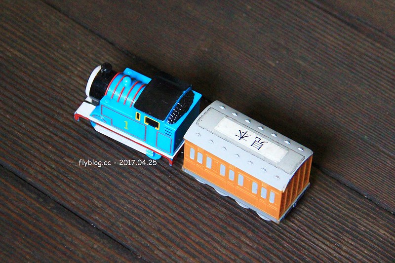 【日本靜岡】大井川鐵道~新金谷站搭乘復古懷舊SL號蒸氣火車，鐵道界的活化石也是日本最美的鐵道之一，還有期間限定的湯瑪士小火車 @飛天璇的口袋