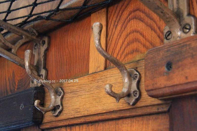 【日本靜岡】大井川鐵道~新金谷站搭乘復古懷舊SL號蒸氣火車，鐵道界的活化石也是日本最美的鐵道之一，還有期間限定的湯瑪士小火車 @飛天璇的口袋