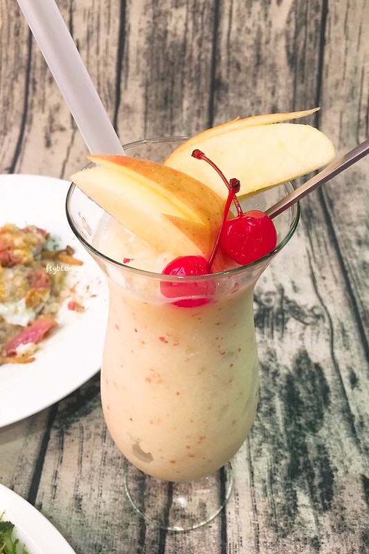 米拉貝爾咖啡｜和美地區少見的親子友善餐廳，環境舒服明亮採光好，餐點選擇性多CP值高 @飛天璇的口袋