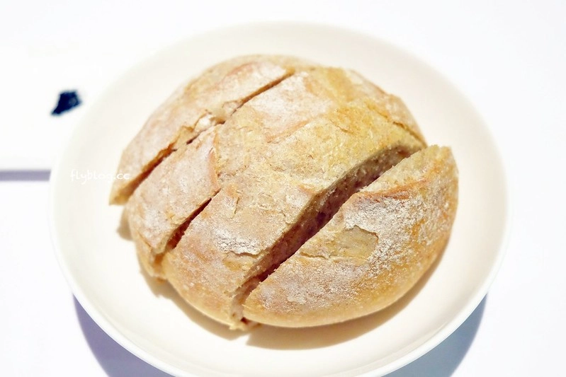 台中南屯｜橡木炙燒牛排館 MEAT GQ Steak．星野集團和牛排教父的合作，台中米其林推介餐廳 @飛天璇的口袋