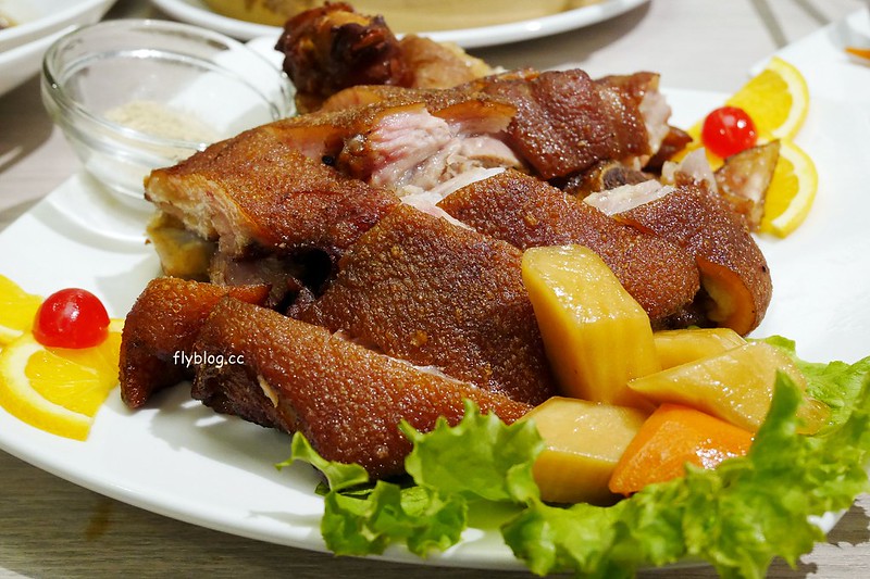 棗點子食尚會館┃台中西屯美食：來自苗栗棗莊的超人氣客家料理餐廳，中科米平方商場美食餐廳推薦，餐點走清爽不油膩路線，各年齡層聚餐的新選擇 @飛天璇的口袋