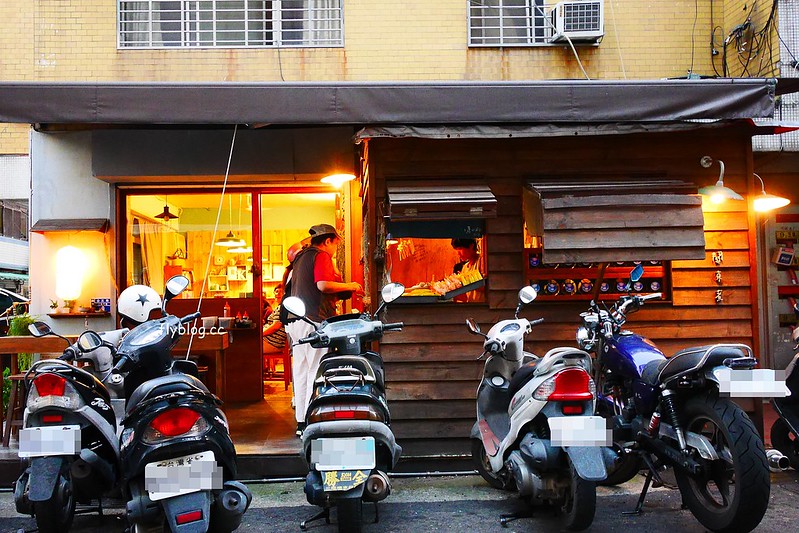 嗎哪關東煮：隱身勤美誠品商圈巷弄裡的低調美食，滿滿的蔬菜吃的到營養和安心 @飛天璇的口袋