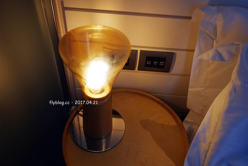 【高雄三民】頭等艙飯店．站前館，高雄兩天一夜小旅行，推薦離高雄火車站最近的頭等艙商務飯店，吃美食、逛街購物都方便 @飛天璇的口袋